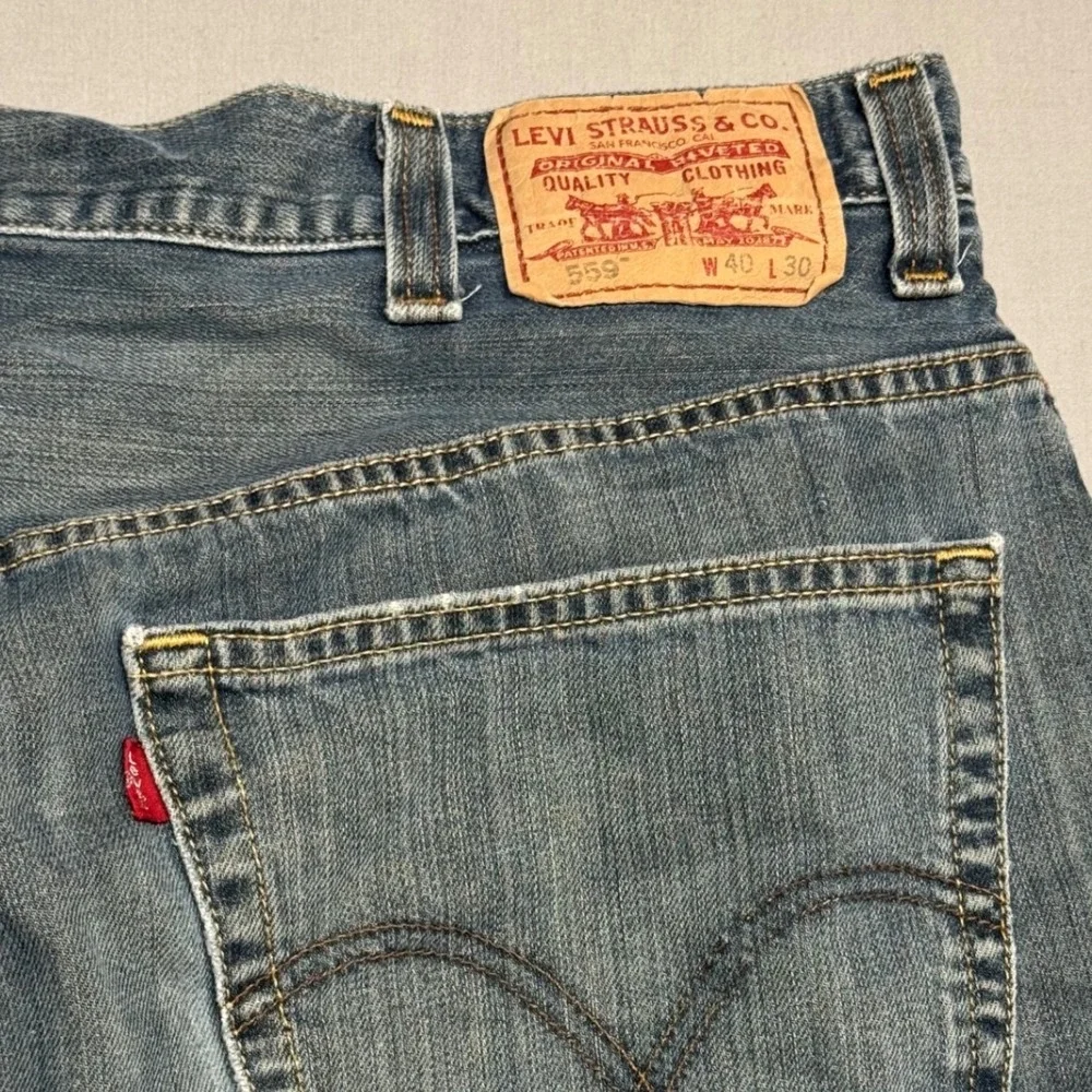 Levis 559 Relaxed Straight Jeans Mens 40x30 Blue Denim Medium Wash Y2K